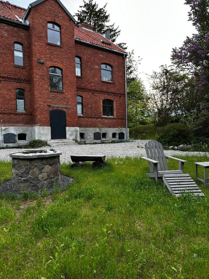 Apartamento Ublik Stacja Exterior foto