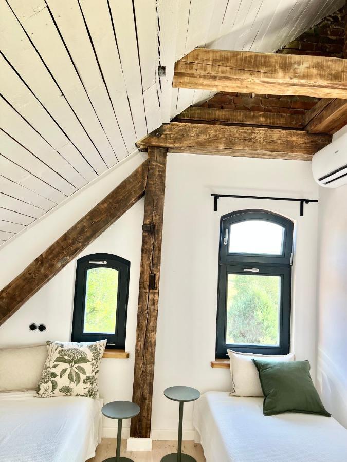 Apartamento Ublik Stacja Exterior foto
