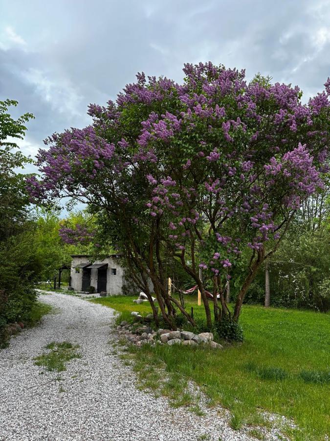 Apartamento Ublik Stacja Exterior foto